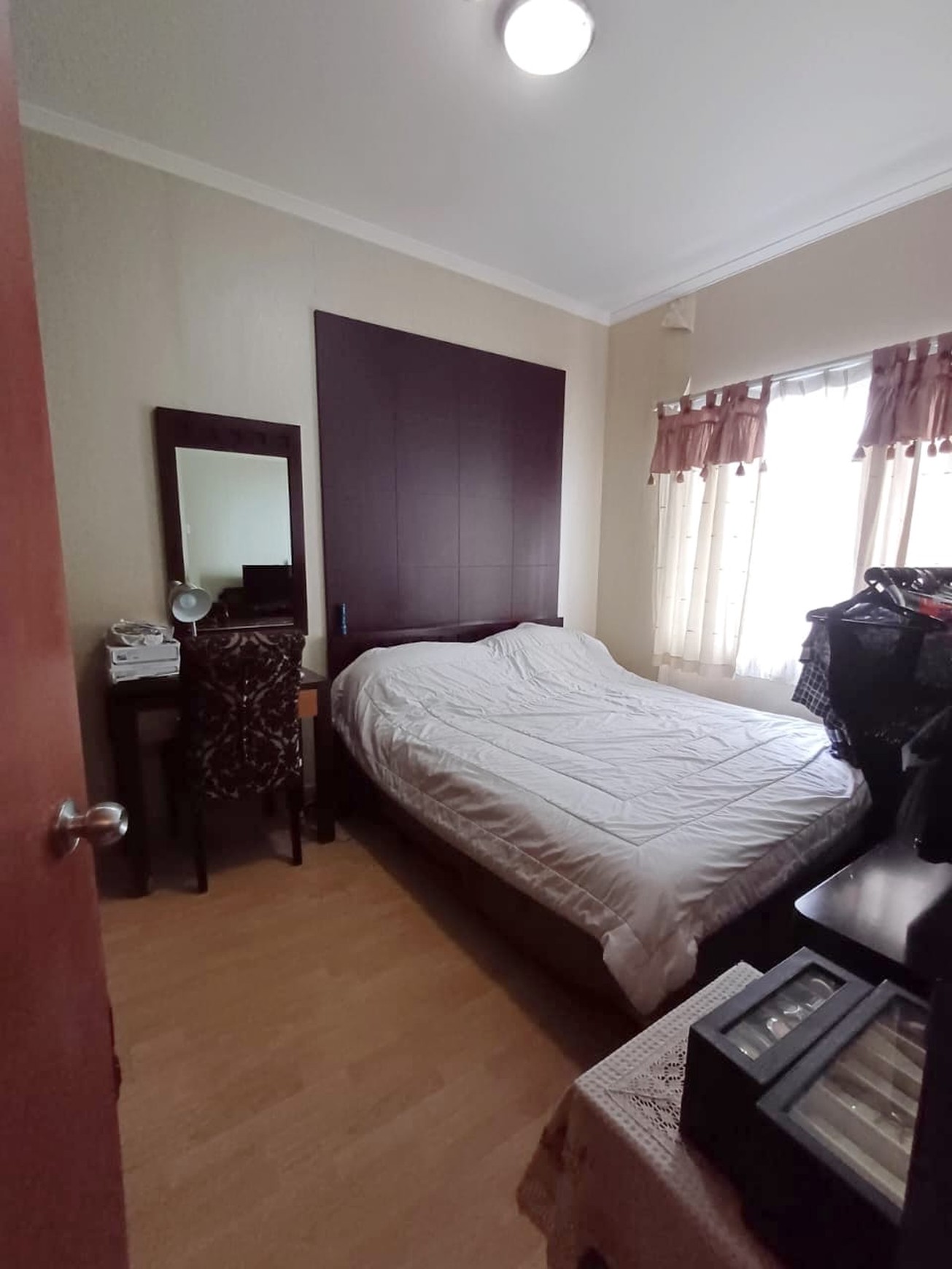 Di Jual Apartement Jl. Sudirman Park Karet Tengsin - Jakpus