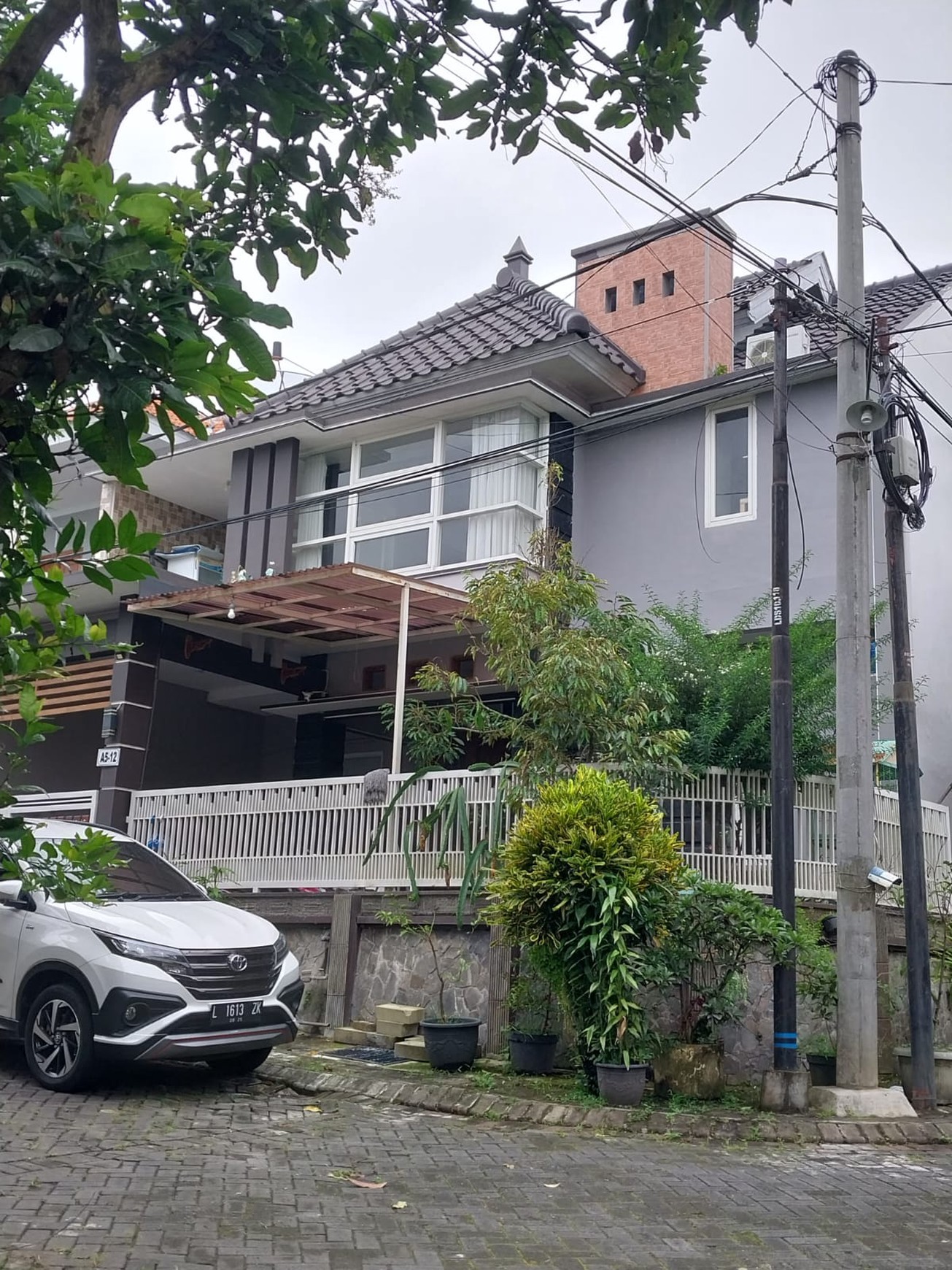 Rumah Dijual Full Furnish dekat Kampus dan Wisata di Kota Malang 1,4 M Negoo!!!