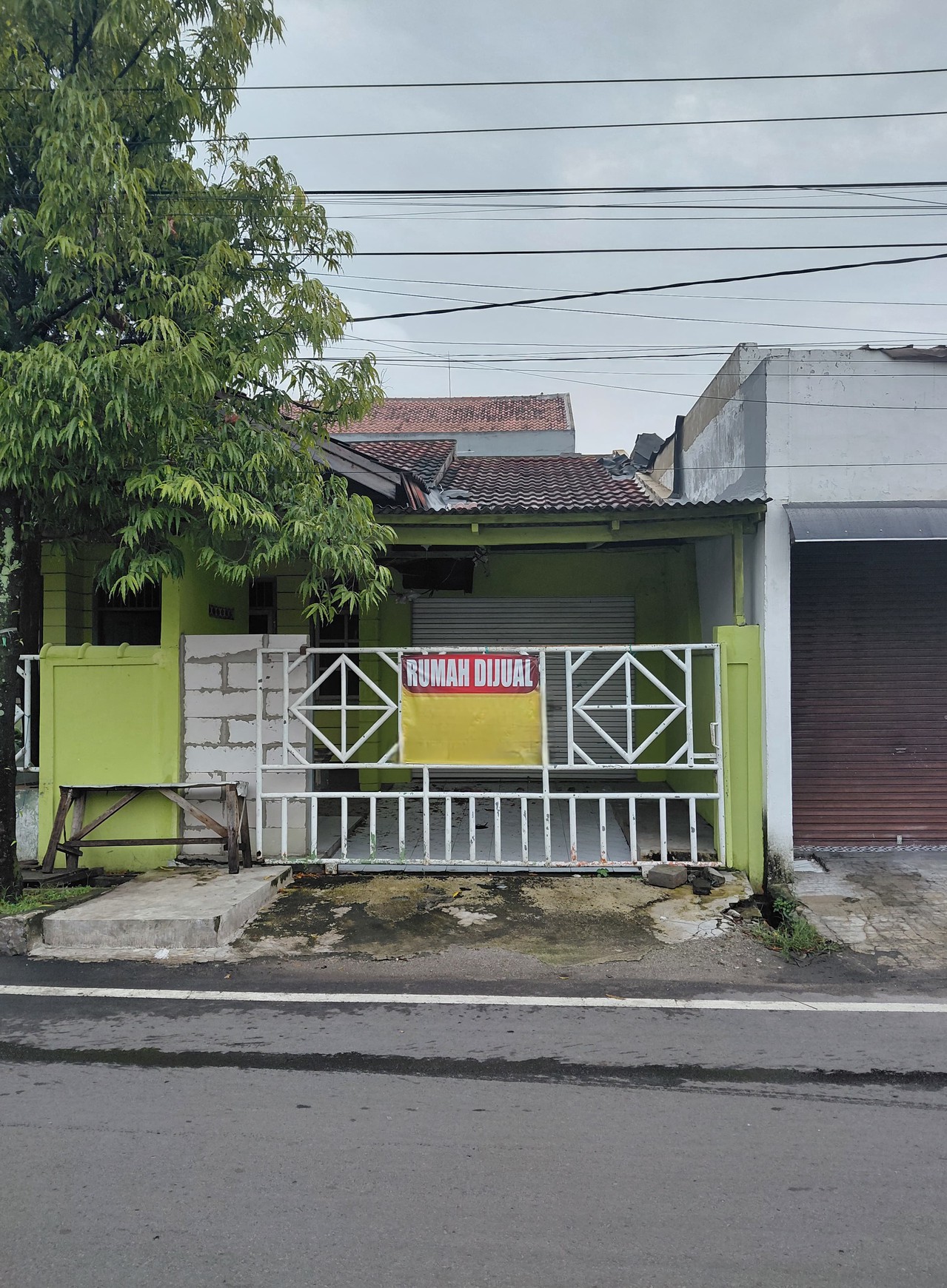 Dijual Hunian 1 Lantai Siap Renovasi Untuk Usaha Ditengah Pusat Kota Mojokerto 1,6M Nego!!!