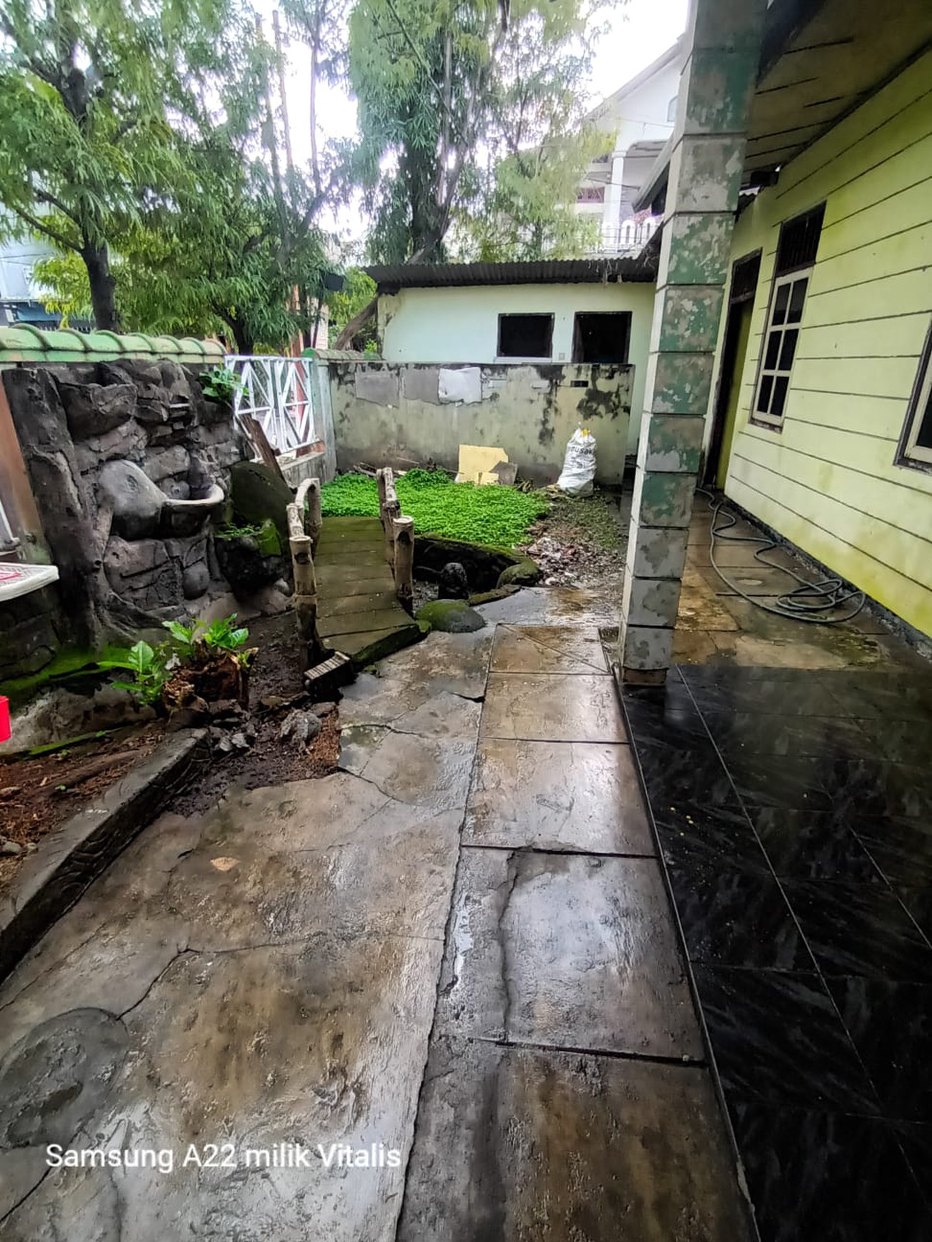 Dijual Hunian 1 Lantai Siap Renovasi Untuk Usaha Ditengah Pusat Kota Mojokerto 1,6M Nego!!!