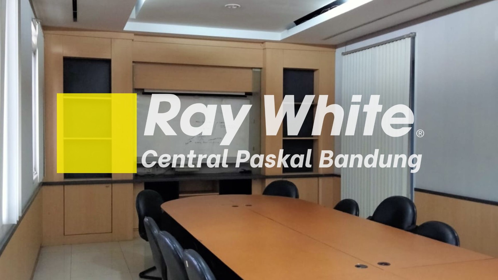 Ruang Usaha atau Kantor Siap Pakai di Mainroad Batununggal Bandung