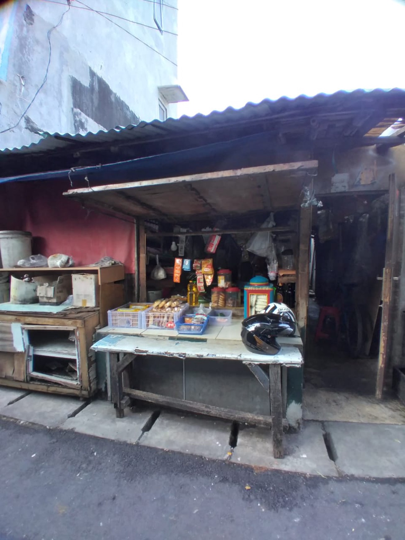 Ruang Usaha/ Kios di Karet - Setiabudi, Jaksel