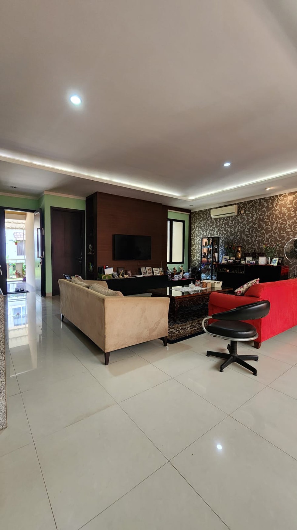 Rumah Luas 255 di Cluster Kebayoran Villas Bintaro