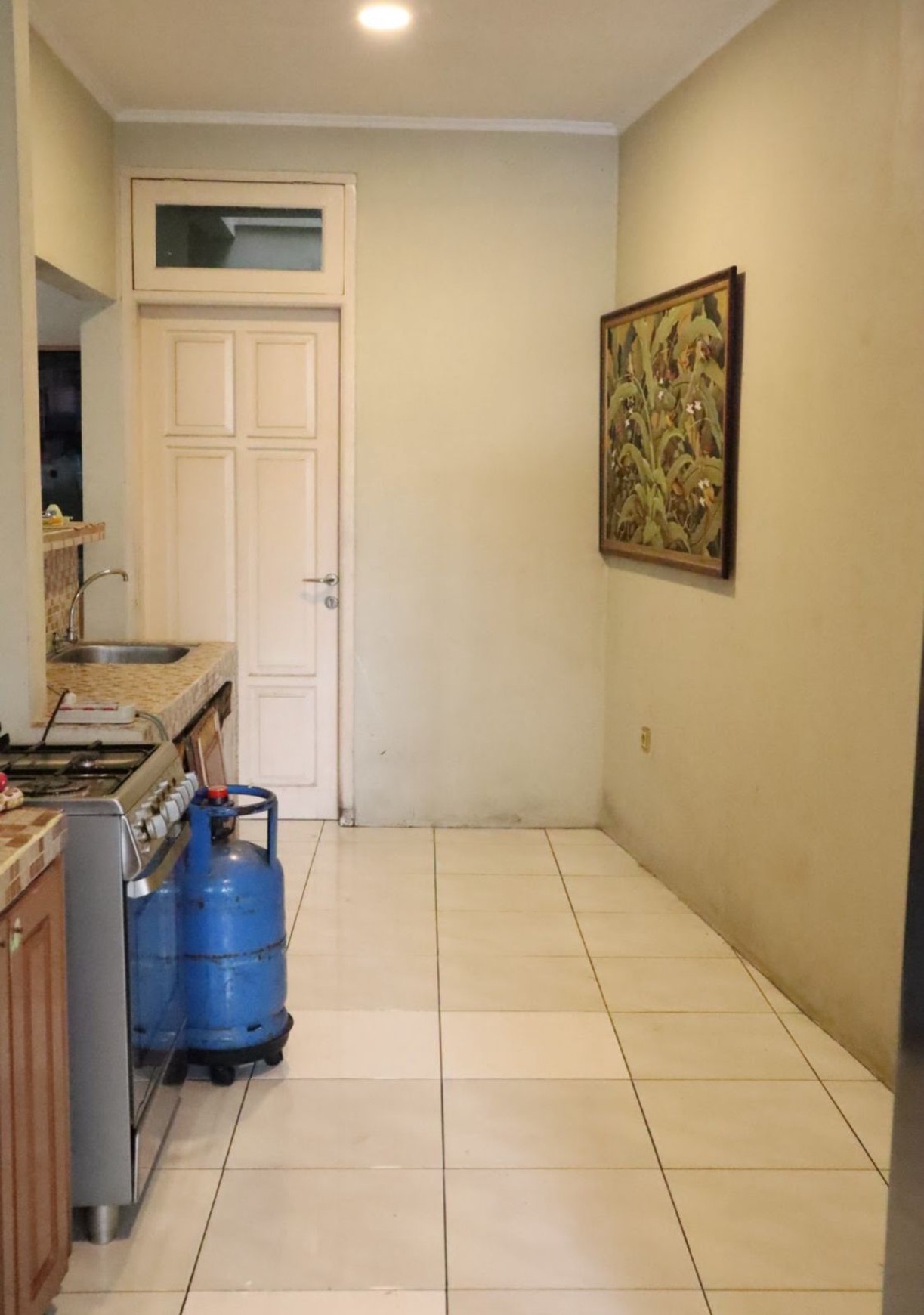 Rumah 2 Lantai Siap Huni dengan Hunian Nyaman dan Asri @Jakarta Selatan
