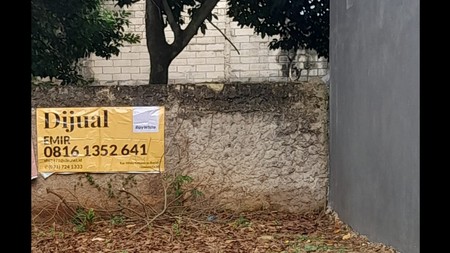 Di Jual  Tanah  di Jl Bunga Mayang Veteran, Jakarta Selatan