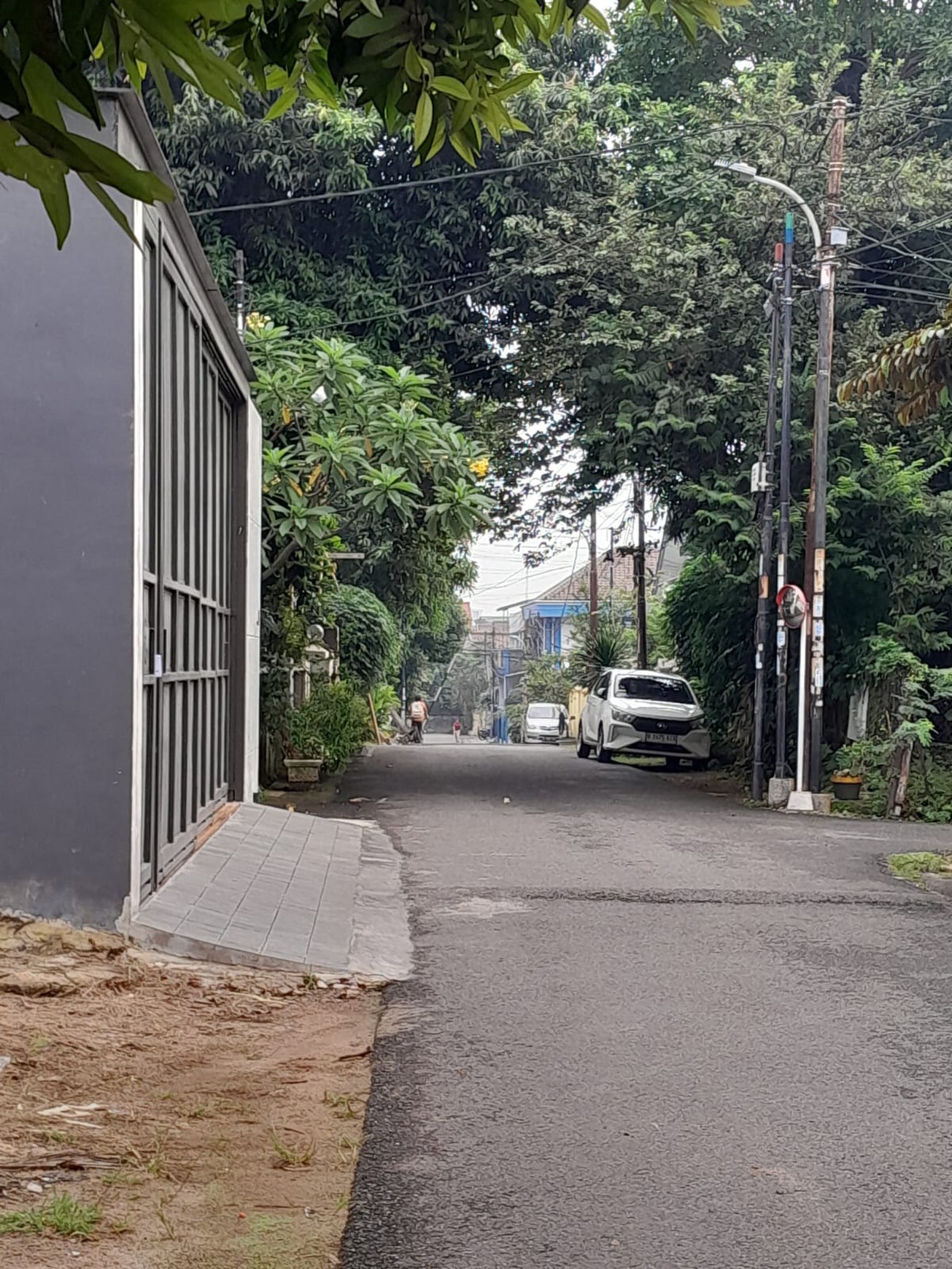 Di Jual  Tanah  di Jl Bunga Mayang Veteran, Jakarta Selatan