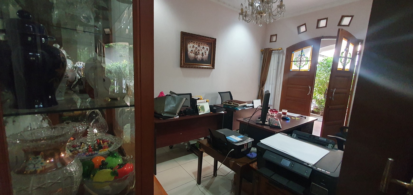 Dijual Rumah Bagus di Mainroad Kembar Mas Hoek