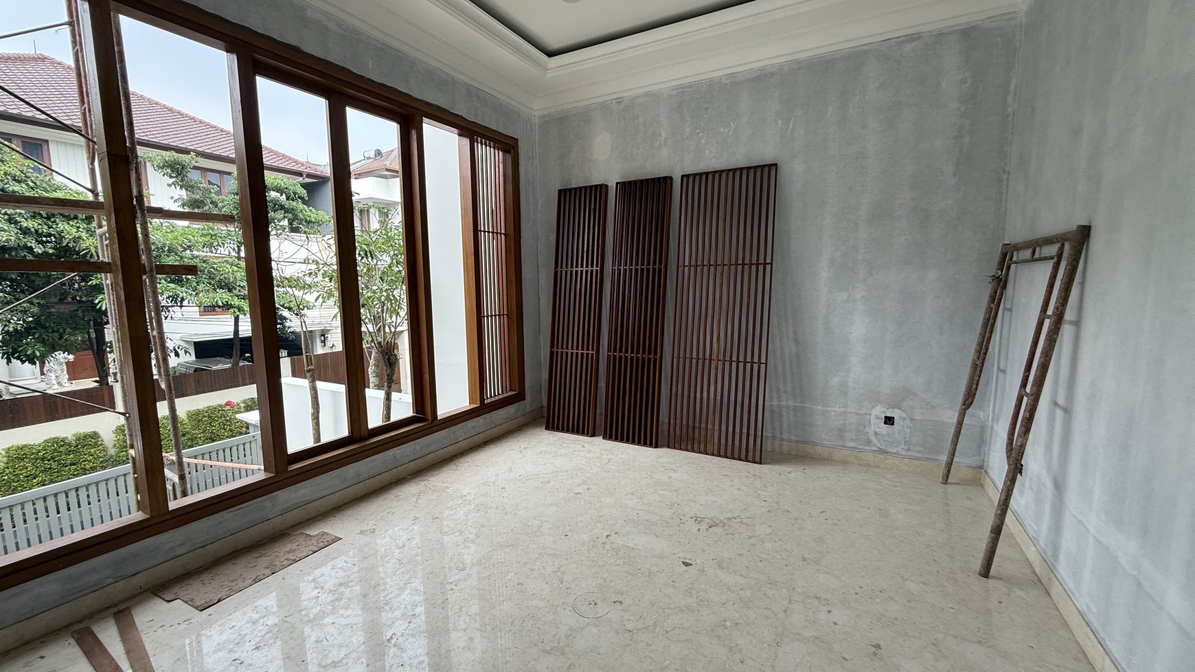 BRAND NEW AND MODERN HOUSE FULLY FURNISHED AT KEMANG DALAM AREA