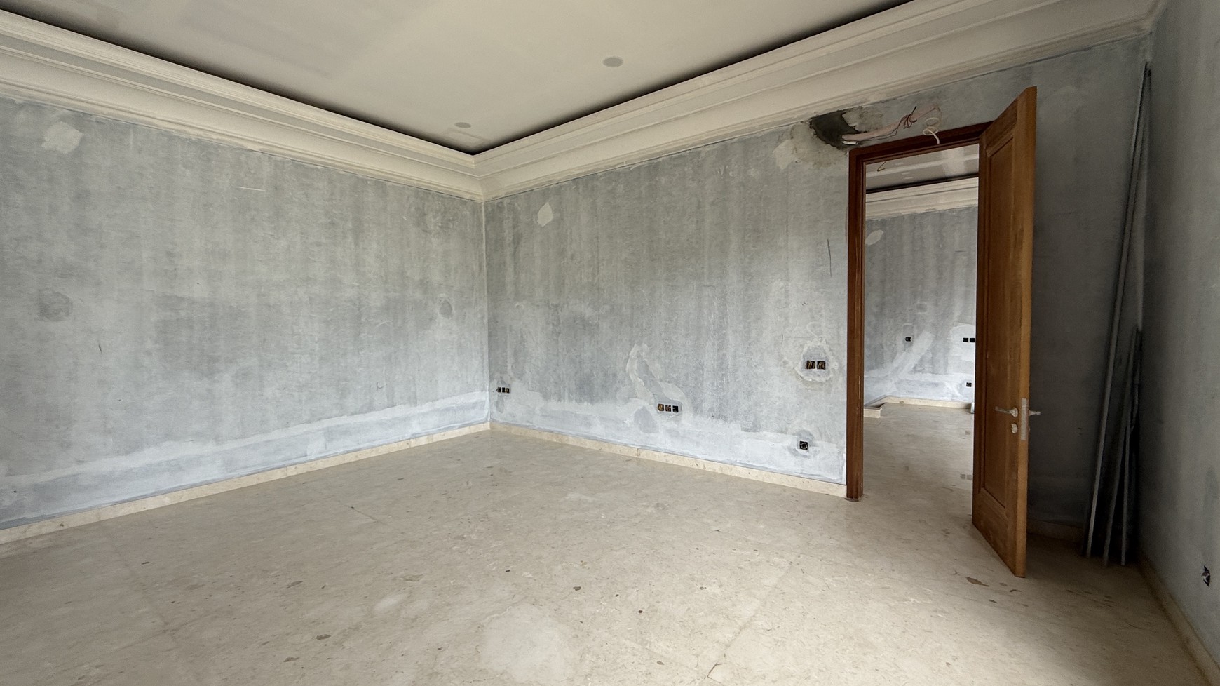 BRAND NEW AND MODERN HOUSE FULLY FURNISHED AT KEMANG DALAM AREA
