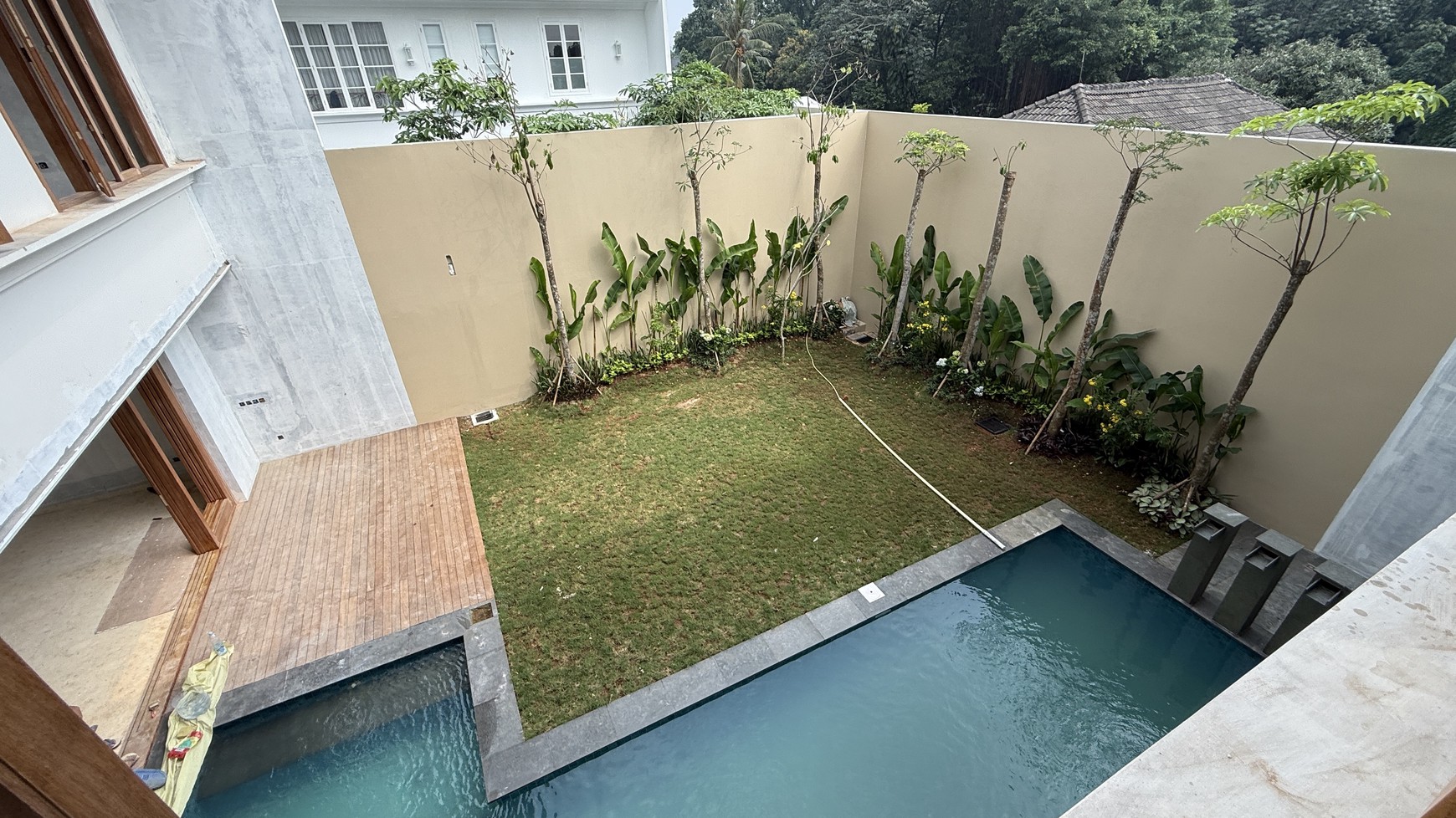 BRAND NEW AND MODERN HOUSE FULLY FURNISHED AT KEMANG DALAM AREA