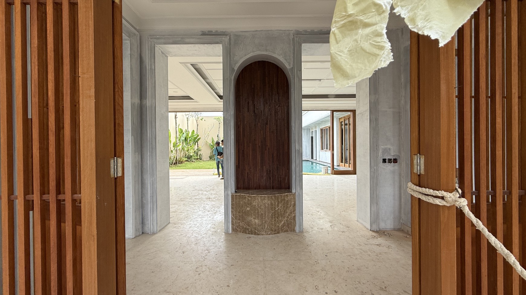 BRAND NEW AND MODERN HOUSE FULLY FURNISHED AT KEMANG DALAM AREA