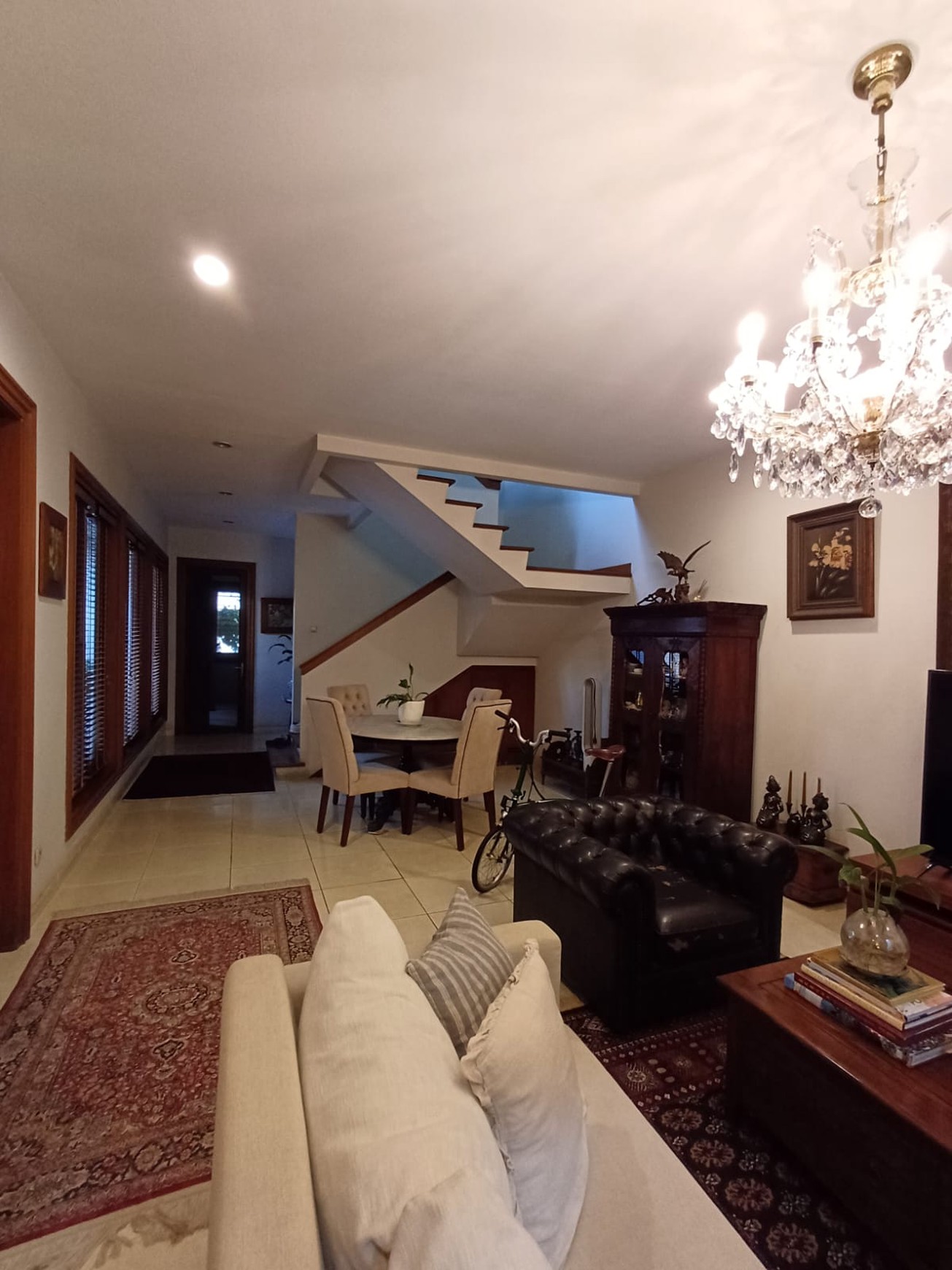 Di Jual  Rumah Mewah Jl. Sinabung   kby Baru - Jaksel