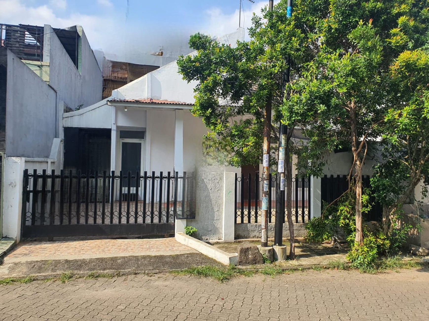 Rumah di Ciputat Bagus sudah SHM SIap Huni Hunian Nyaman @Ciputat