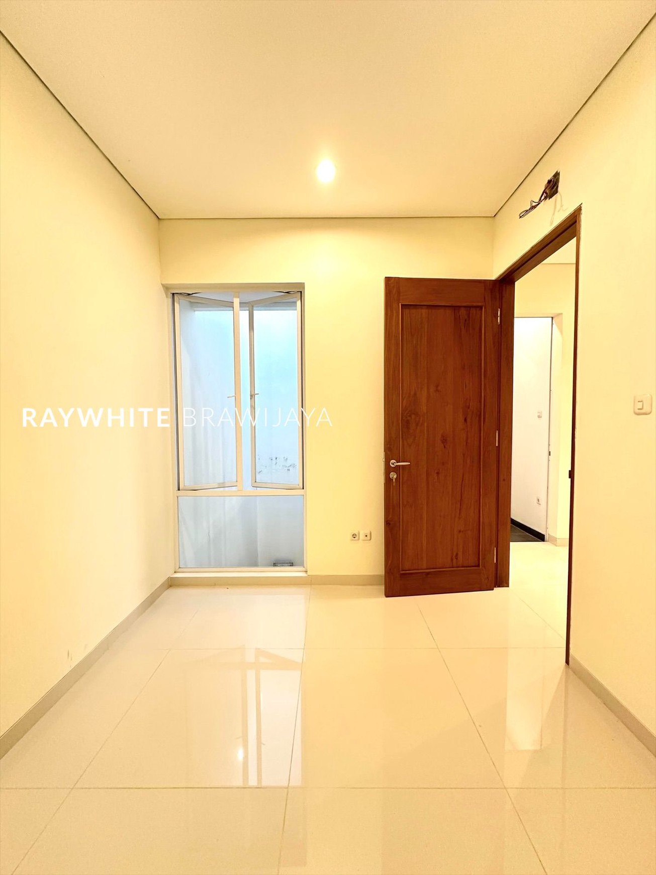 Brand New Modern Minimalis House Area Pejaten