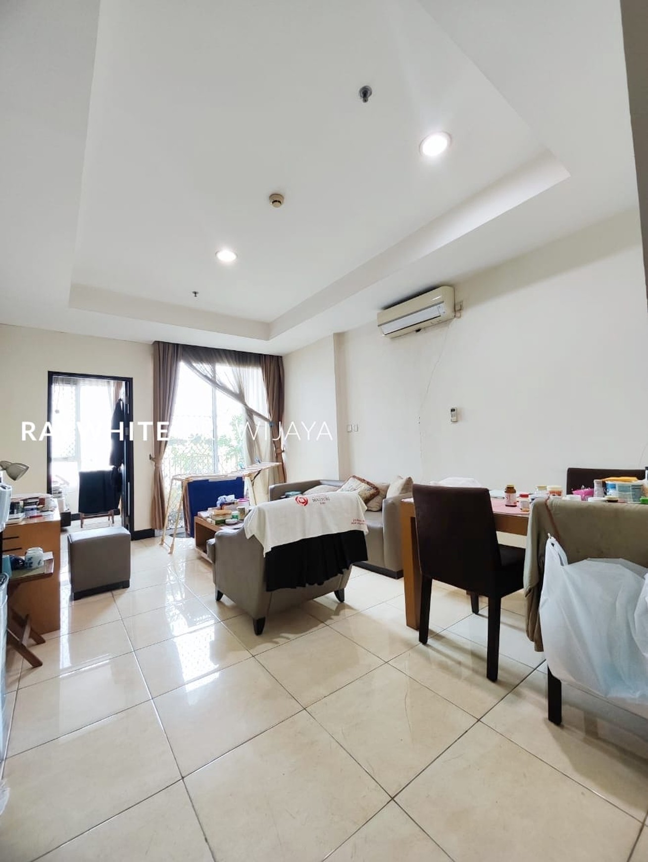 Apartemen The Essence Dharmawangsa Tower Eminence 1