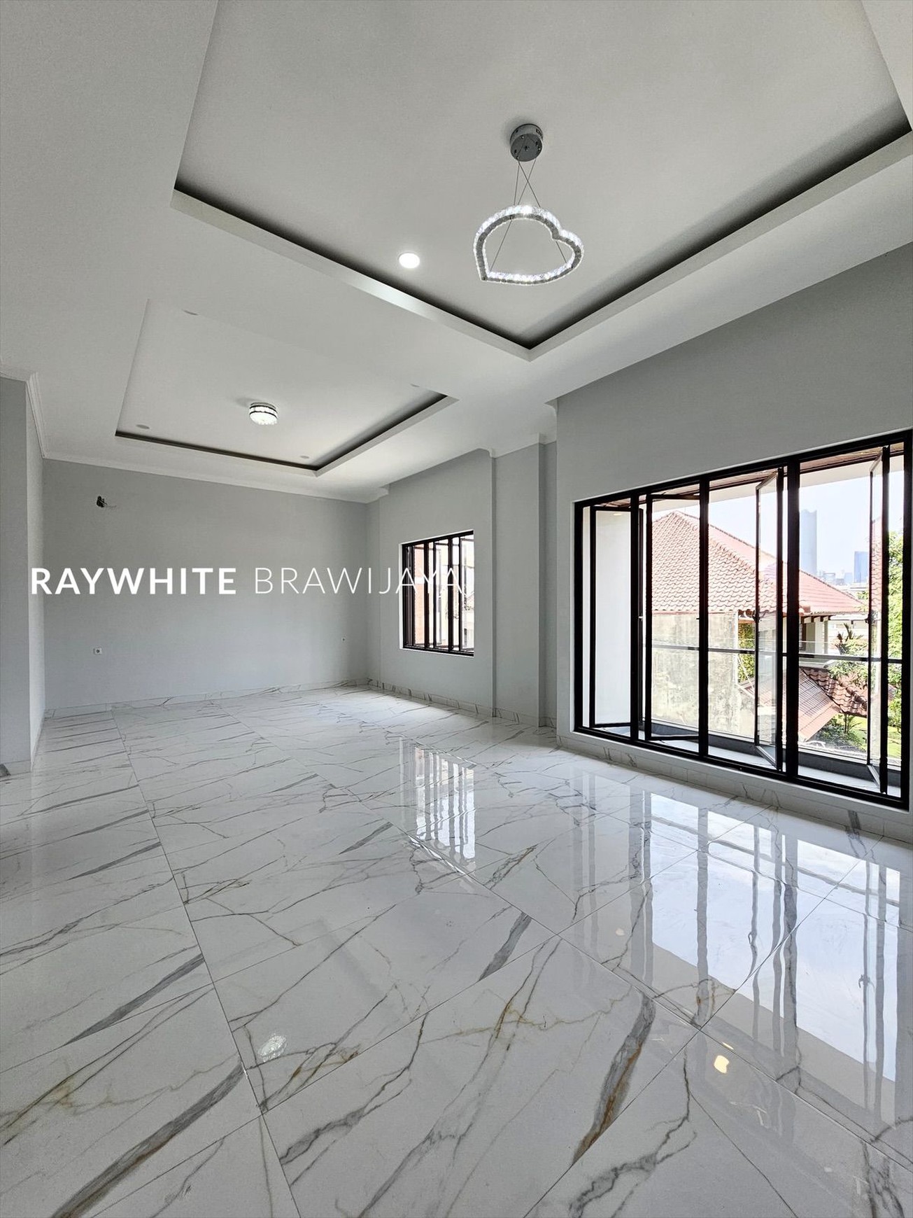 Brand New House Lingkungan Tenang Area Wijaya Timur