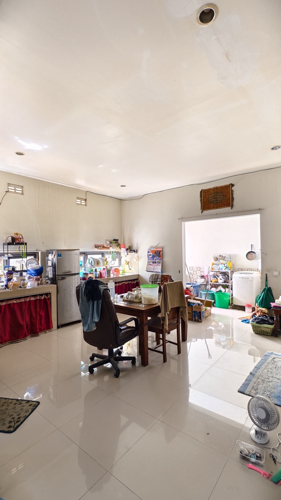 SHM01. Di Jual Rumah 2 Lantai Gununganyar Surabaya