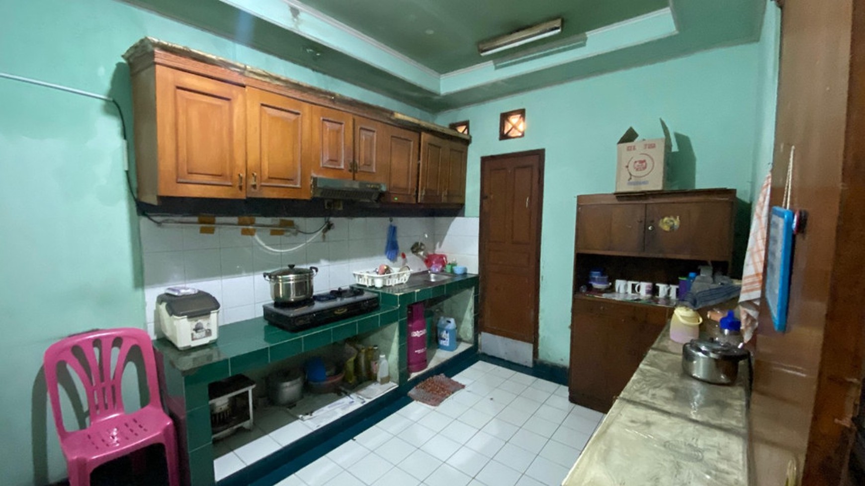 Rumah Besar dan Terawat di Tebet Barat, Cocok Dijadikan Tempat Usaha, Hanya 3 Menit Ke Jl. MT Haryono