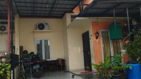 Rumah Minimalis Rapih Di Jual + Kitchen Set & Bed Room Set Di Orchard Garden 2 Sumberjaya
