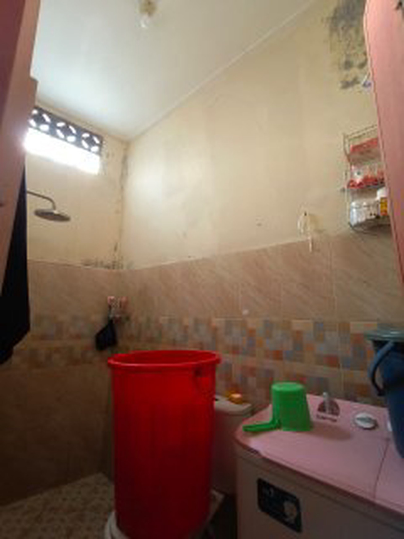Rumah Minimalis Rapih Di Jual + Kitchen Set & Bed Room Set Di Orchard Garden 2 Sumberjaya
