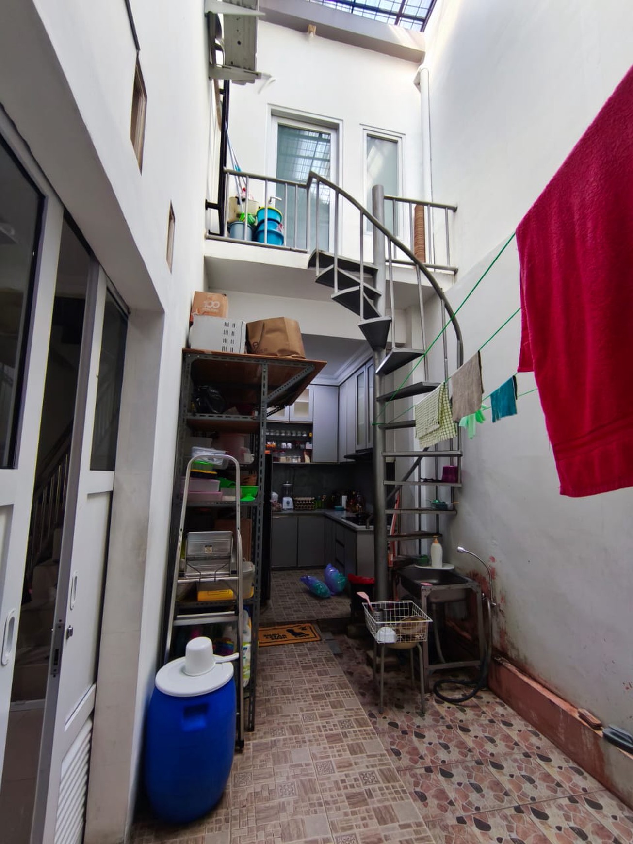 Rumah Bagus Di Emerald Terrace Bintaro Jaya Sektor 9