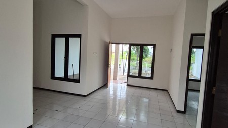BU! Rumah 1 Lantai Wiguna Selatan - SHM, Lokasi Premium, Siap Huni!