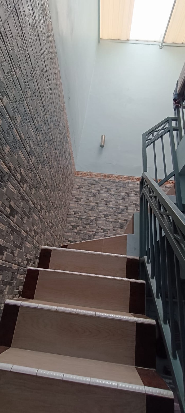 Rumah Bagus Di Permata Adora Bintaro Jaya Sektor 9