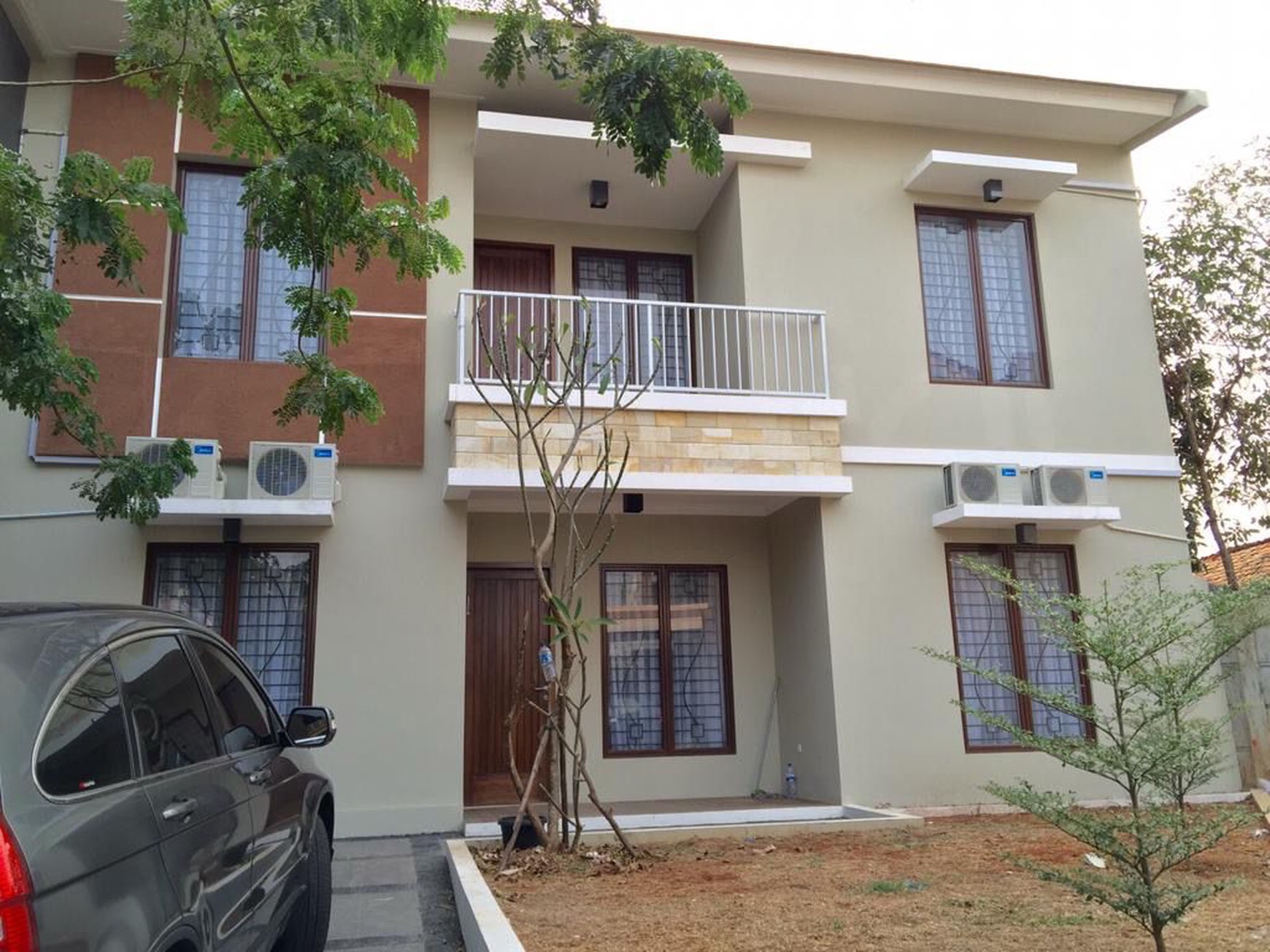 Rumah Bagus Di Emerald Garden Bintaro Jaya Sektor 9