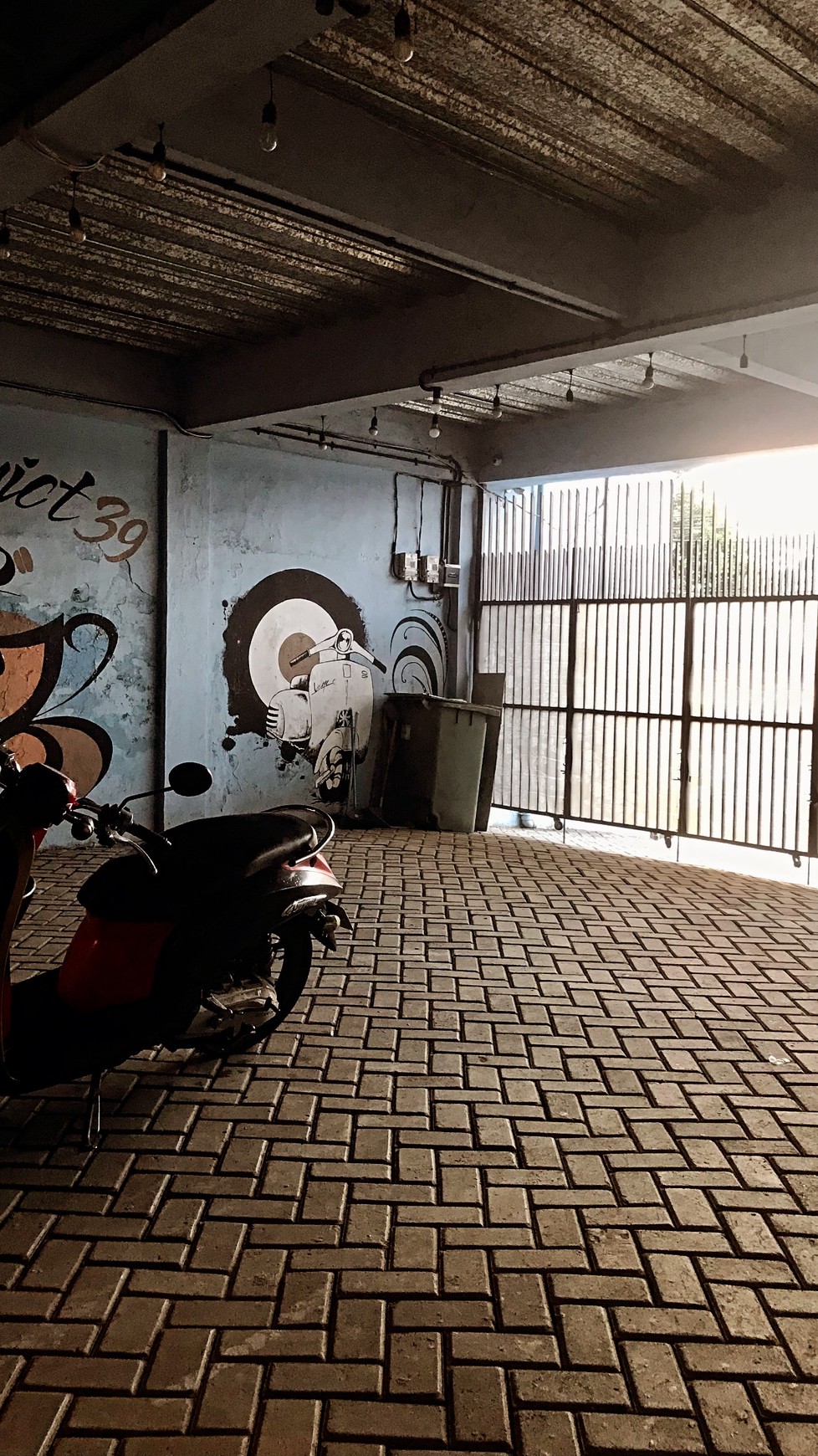 Ruko Siap Pakai Di Jl Raya Kompas Pondok Ranji Ciputat Timur