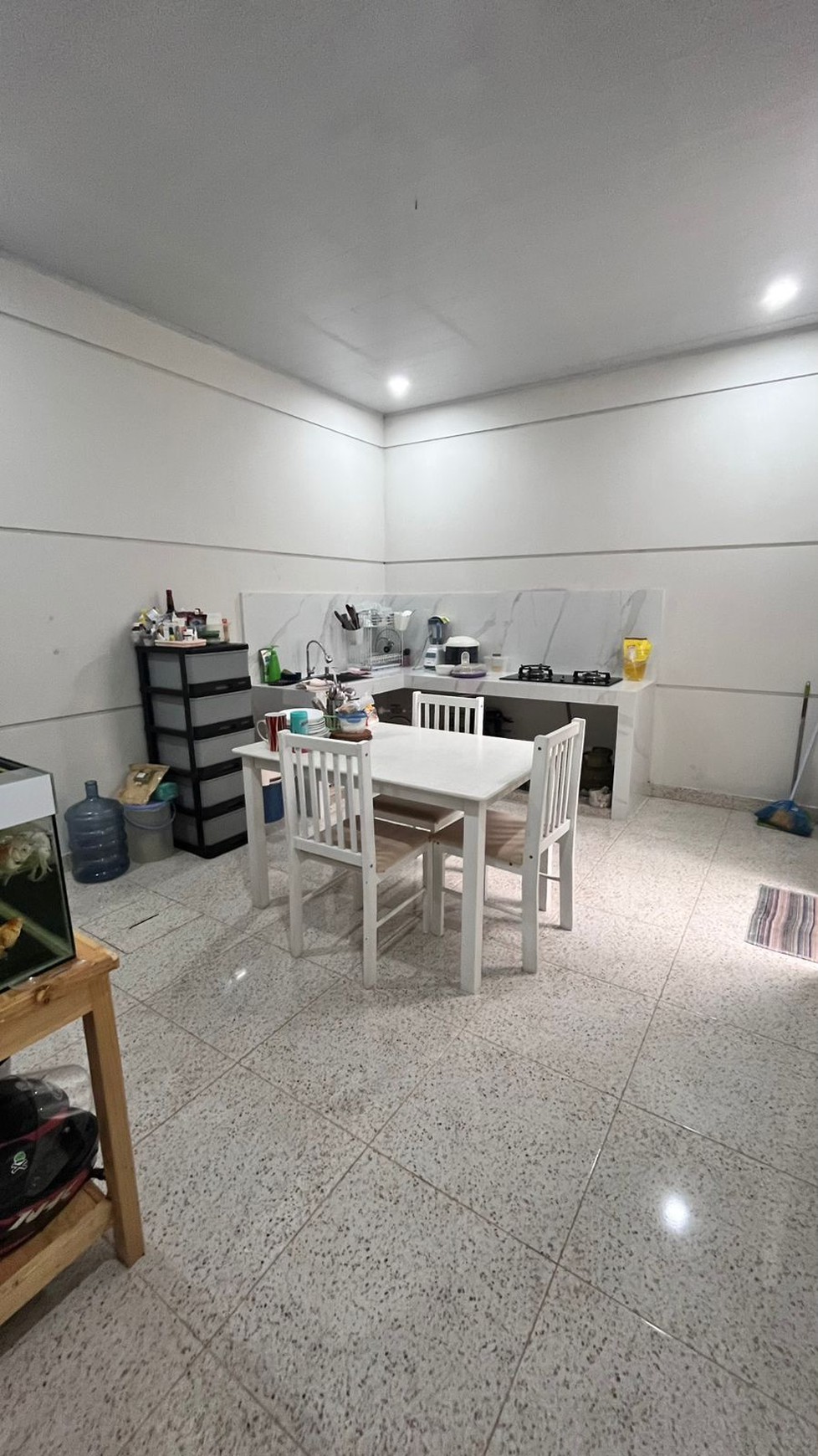 Rumah Cantik 2 Lantai di Serpong Sudah SHM