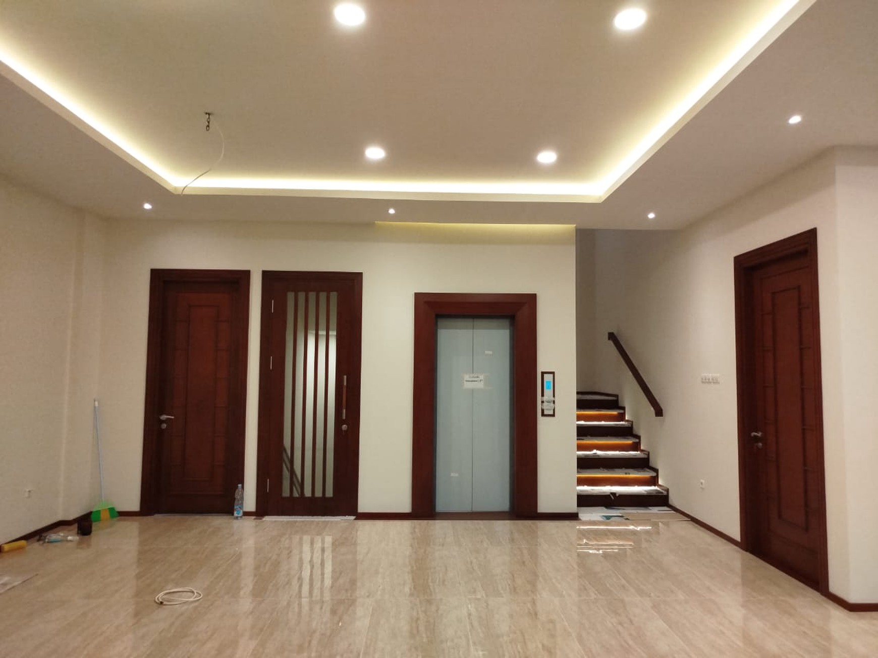 Rumah Brand New, Smart home hoek dgn pool di Dharmawangsa home, Bintaro