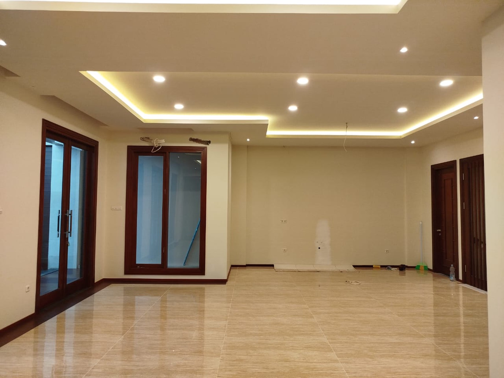 Rumah Brand New, Smart home hoek dgn pool di Dharmawangsa home, Bintaro