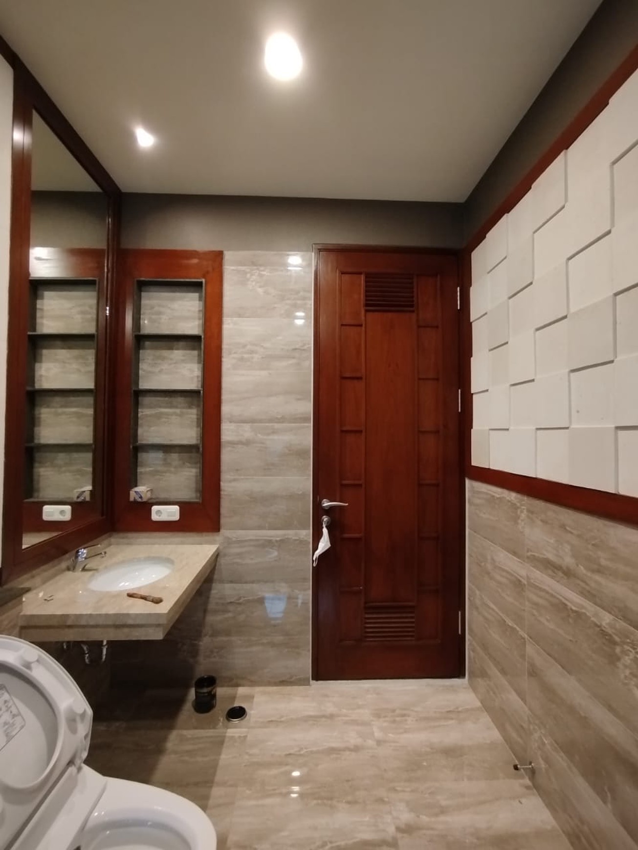 Rumah Brand New, Smart home hoek dgn pool di Dharmawangsa home, Bintaro