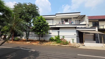 Rumah Bagus dI Pinang Residence, Jl Deplu Raya Pondok Pinang
