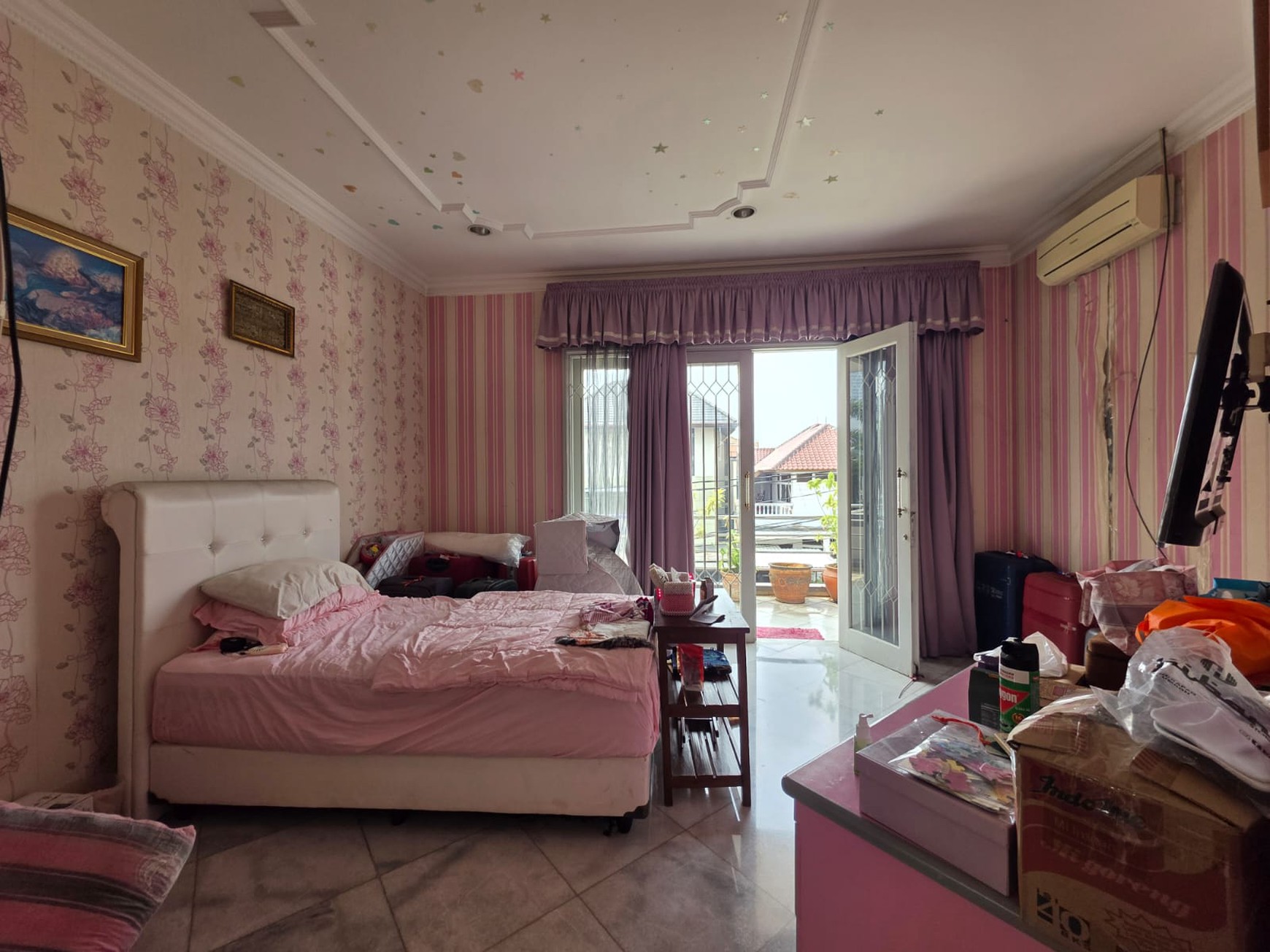 Rumah Bagus dI Pinang Residence, Jl Deplu Raya Pondok Pinang