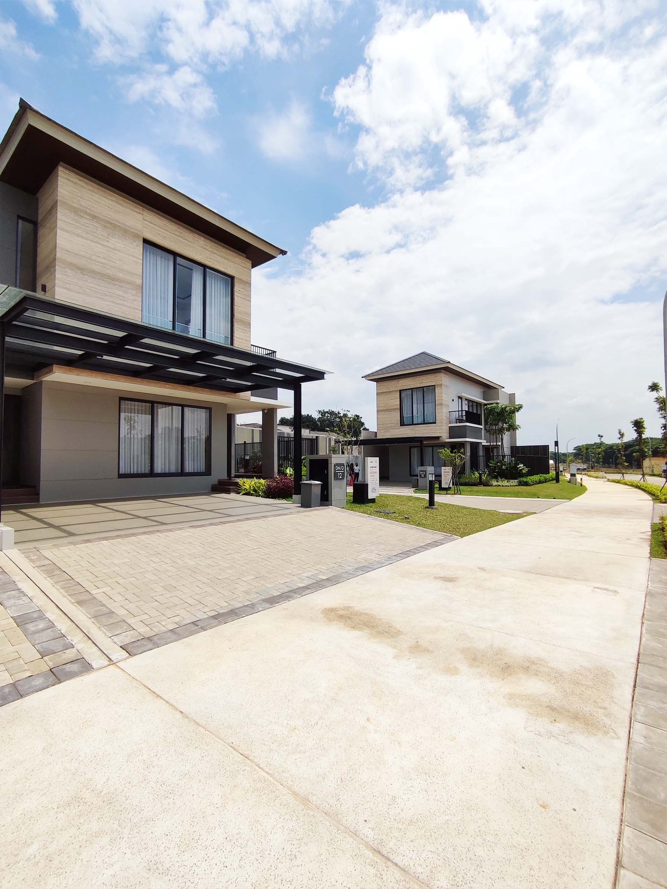 Brand New Rumah Hook di Distric Bintaro Jaya Tangerang Selatan