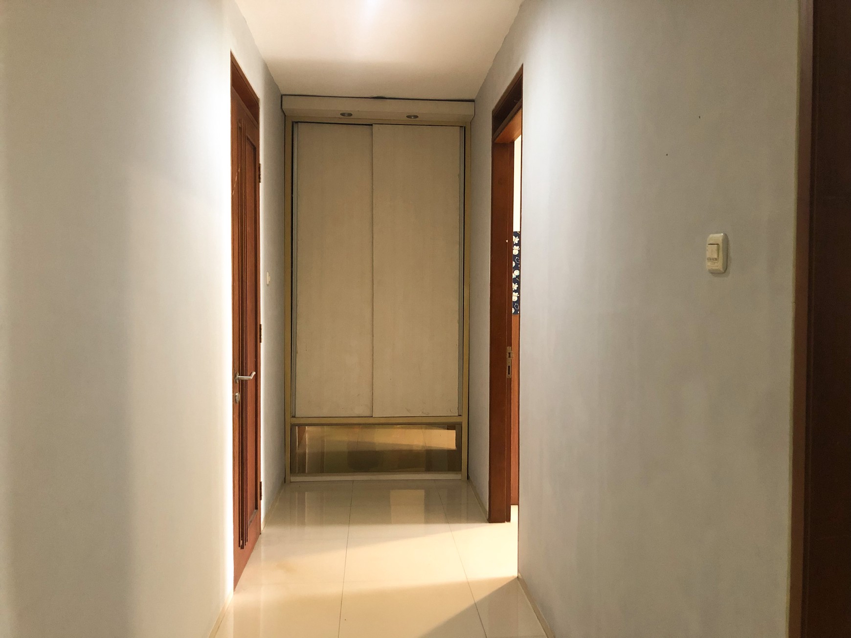 Rumah Luas Di Area Bisnis Sektor 5 Pisok Bintaro Jaya