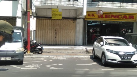 RUKO KOMERSIAL SIAP PAKAI di JL kembang jepun raya, Surabaya pusat