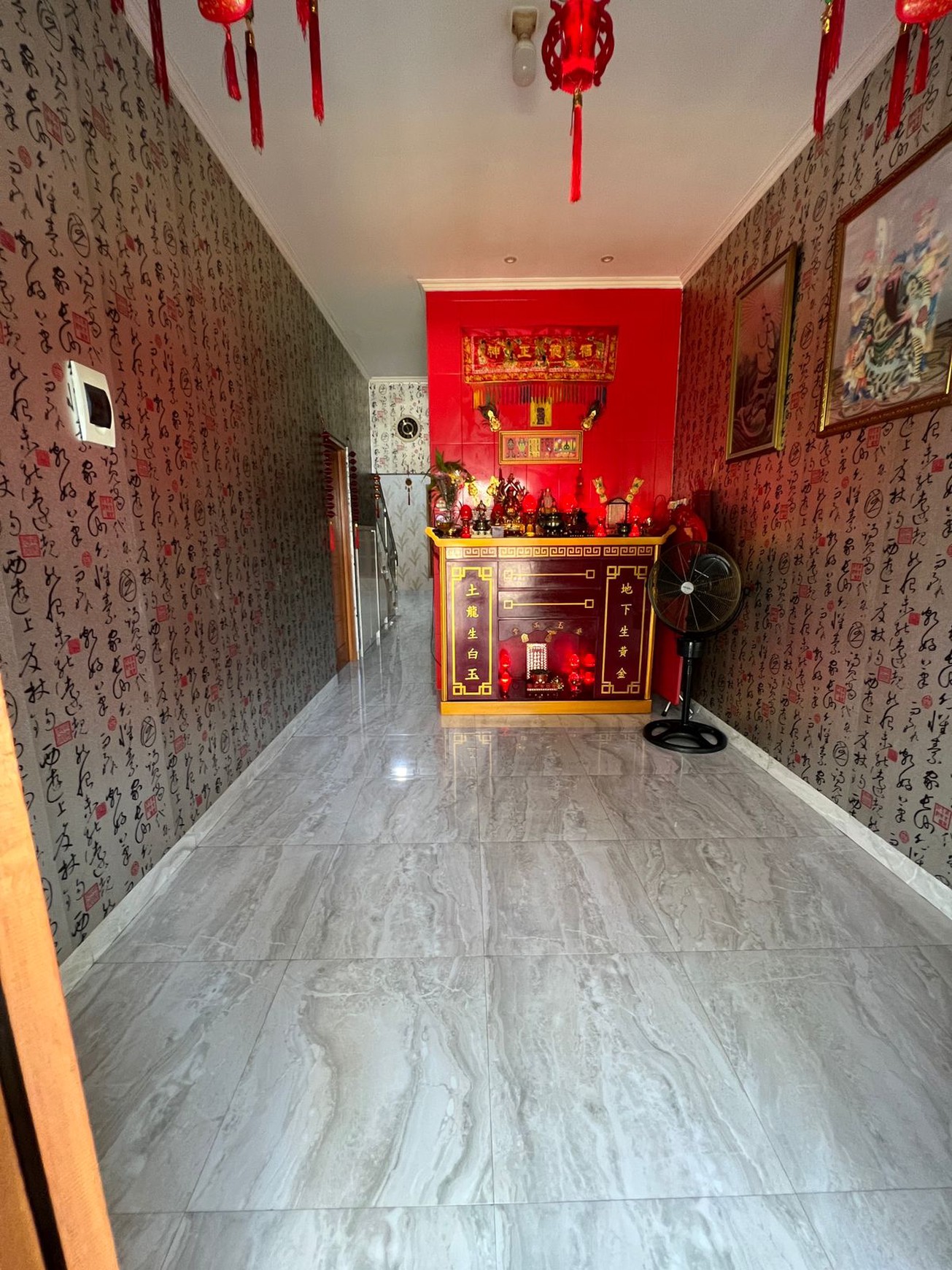 Rumah 2,5 Lantai Siap Huni di Taman Surya Kalideres Jakarta Barat