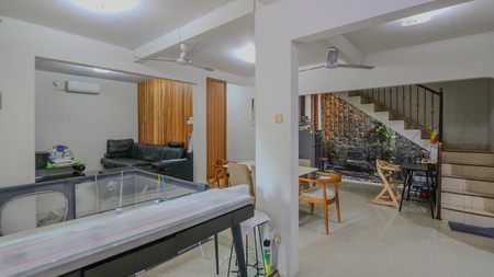 RUMAH COZY DI MALEO BINTARO, DEKAT JALAN TOL, AKSES MUDAH KE PONDOK INDAH, BSD CITY