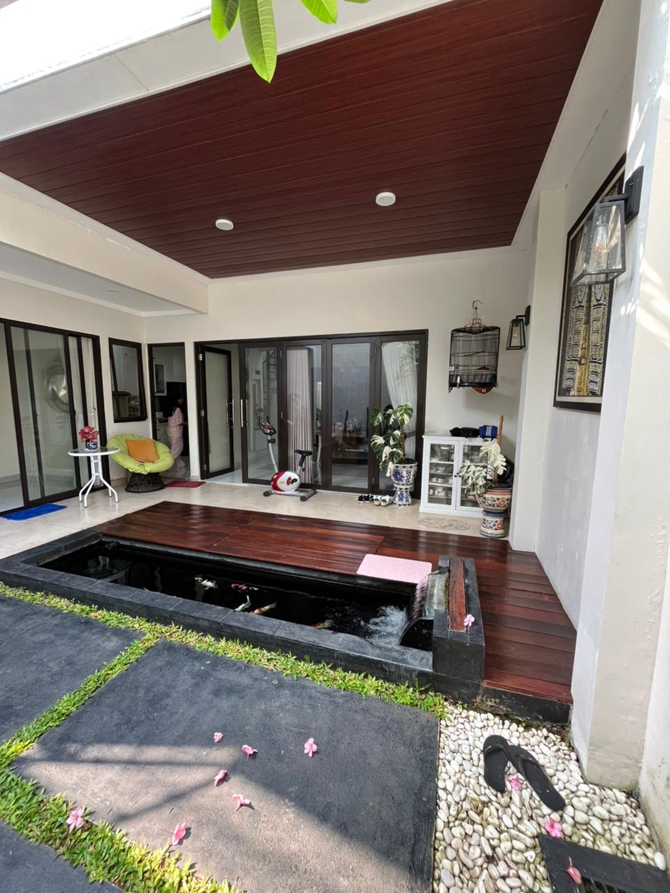Rumah Di Bintaro Cantik 2½  Lantai SHM Siap Huni dalam Cluster @Bintaro Sektor 9