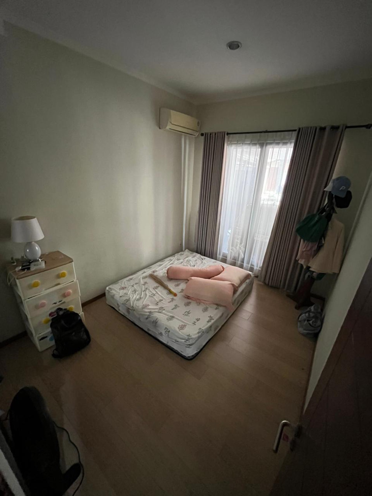 Rumah Di Bintaro Cantik 2½  Lantai SHM Siap Huni dalam Cluster @Bintaro Sektor 9