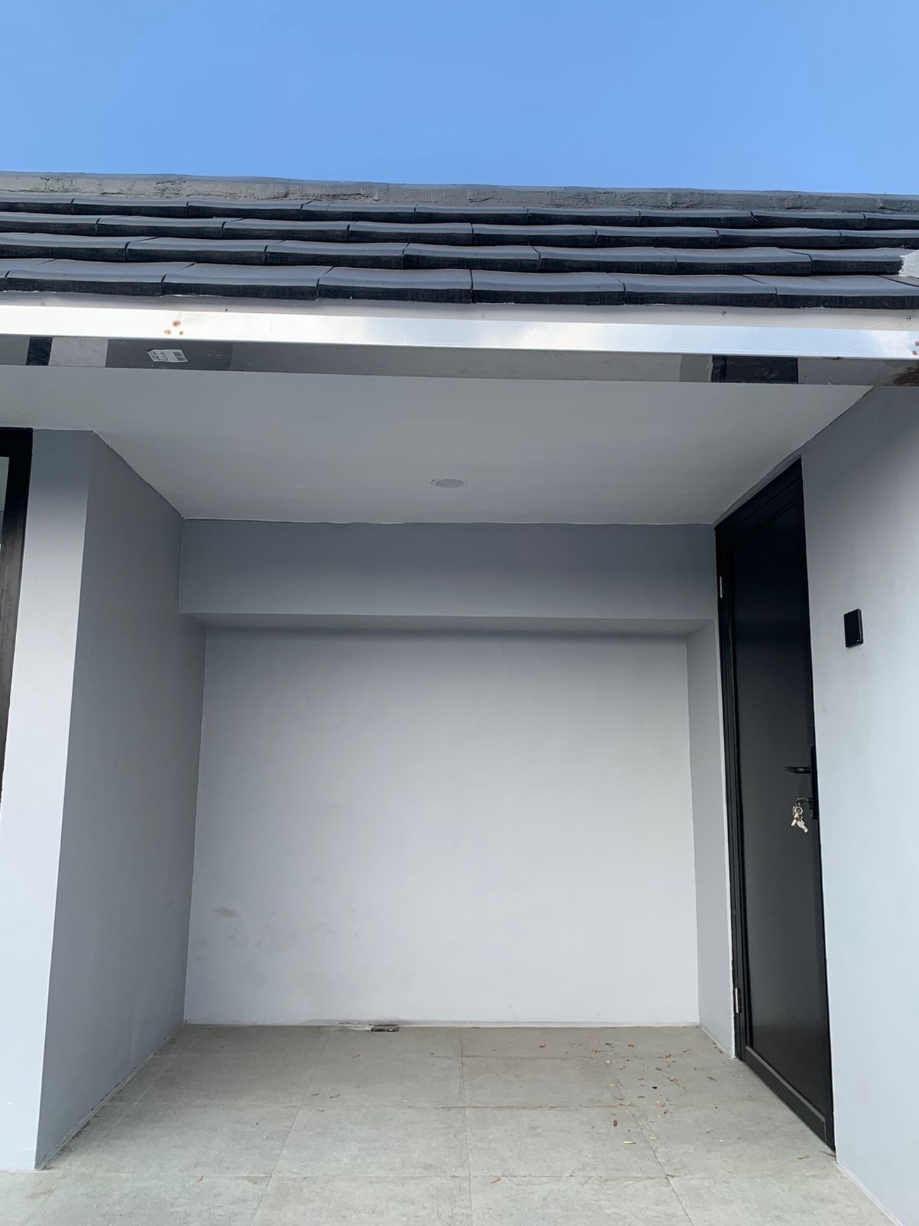 Dijual Rumah Baru Citraland Crystal Golf Surabaya Barat Modern 3 Lantai Siap Huni