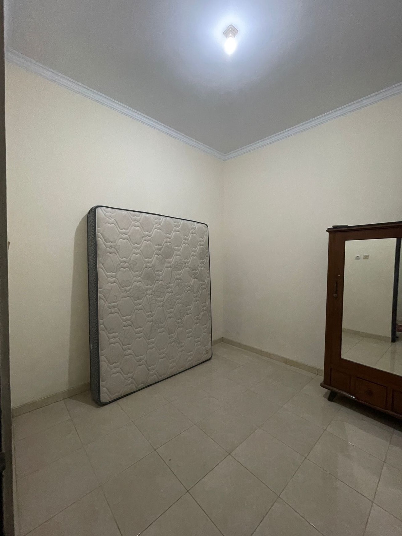 Rumah Tinggal Dalam Cluster Lokasi Area Jalan Kaliurang Km 6 Dekat UGM Condongcatur Depok Sleman