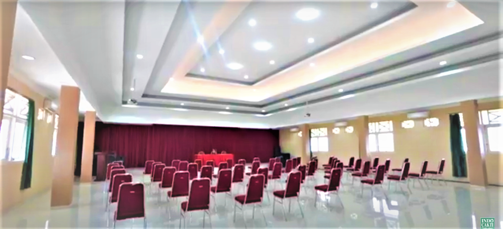 GEDUNG KOMERSIAL PREMIUM - SIAP GUNA & MENGUNTUNGKAN