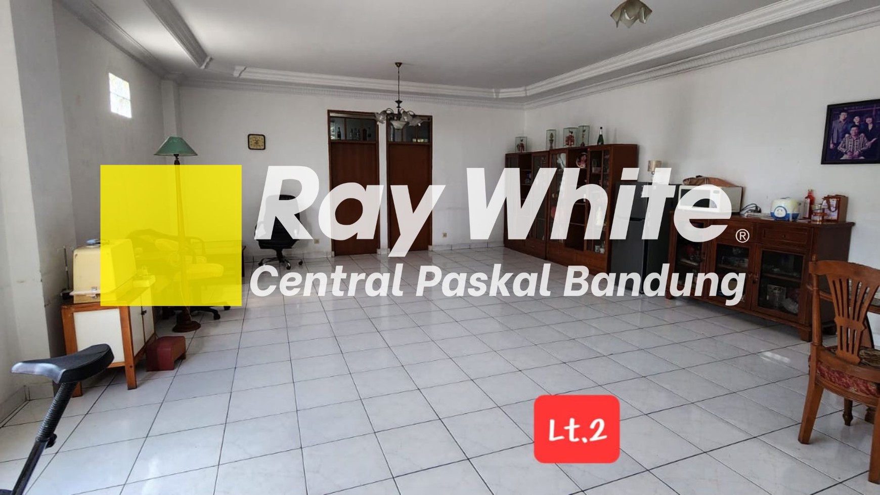 Ruko 4 Lantai di Lokasi Strategis Cihampelas Bandung Kota