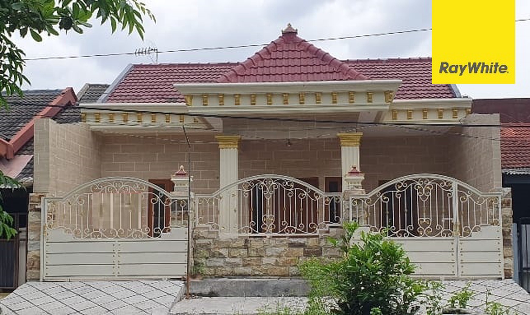 Disewakan Rumah di Rungkut Barata Surabaya