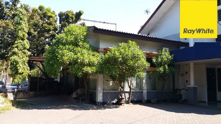 Dijual Gedung 2 lantai di Nol Raya Prapen Surabaya