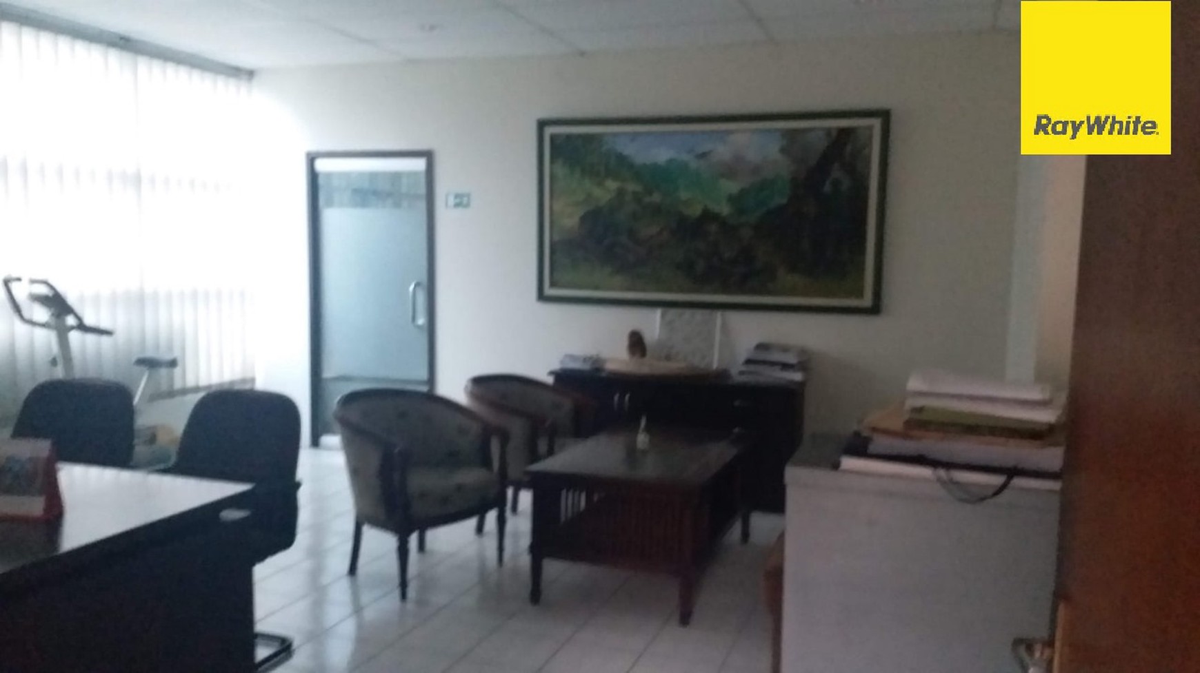 Dijual Gedung 2 lantai di Nol Raya Prapen Surabaya