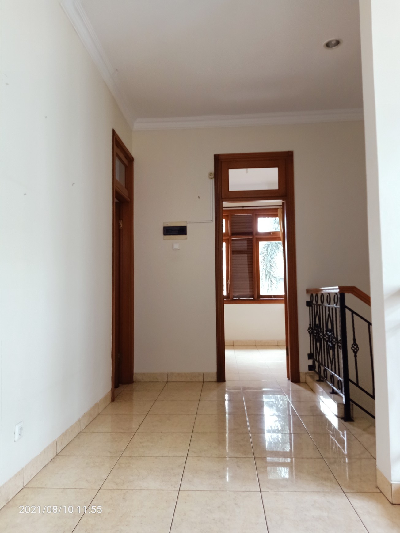 Rumah cantik kawasan eksklusif Bintaro sektor 9